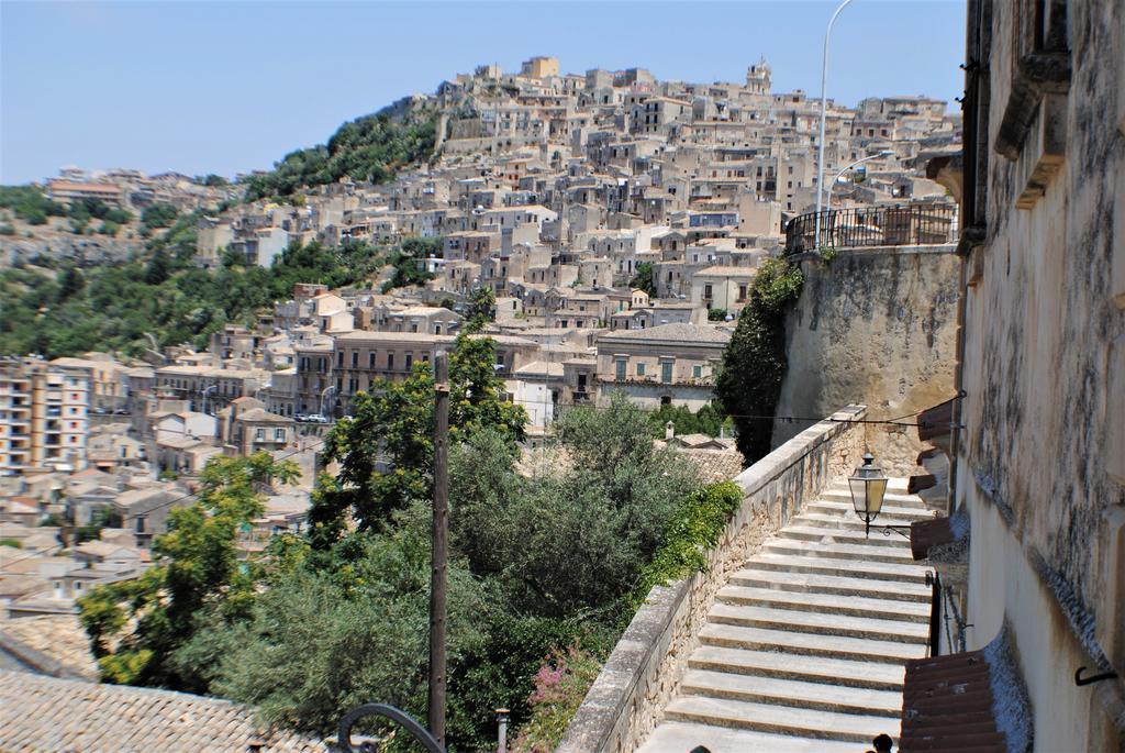 Modica Castle别墅 外观 照片
